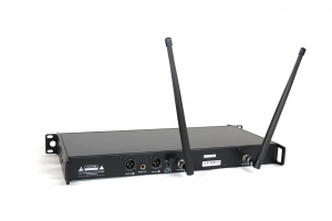 RFIntell QL7R/T1-A 651,800-683,400 МГц 2-канальная радиосистема с 2-мя ручными микрофонами в Смоленске
